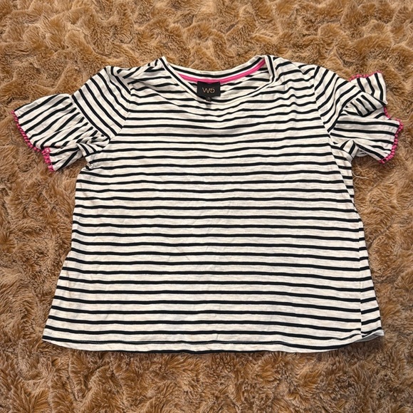 W5 SIZE M Black and White Striped Top with Pink Detail - Picture 5 of 8